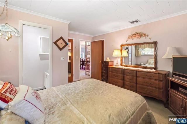 22 Lake Street, Hillsdale, NJ 07642