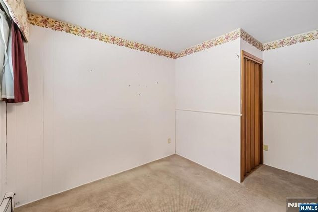 22 Lake Street, Hillsdale, NJ 07642