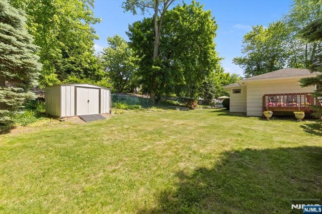 22 Lake Street, Hillsdale, NJ 07642