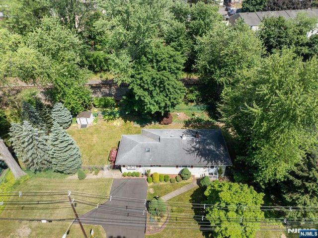 22 Lake Street, Hillsdale, NJ 07642