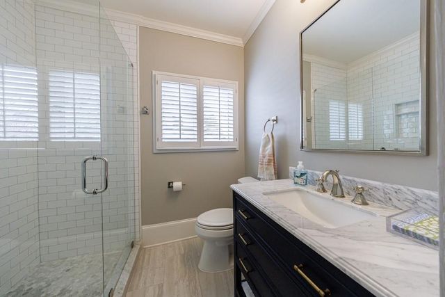 241 Lakeview NE Avenue, Atlanta, GA 30305