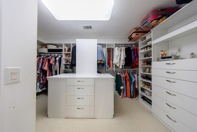 241 Lakeview NE Avenue, Atlanta, GA 30305