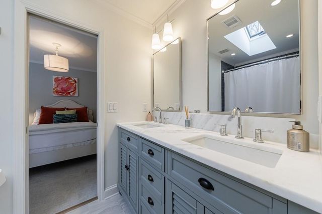 241 Lakeview NE Avenue, Atlanta, GA 30305