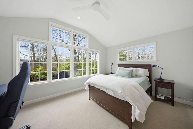 241 Lakeview NE Avenue, Atlanta, GA 30305