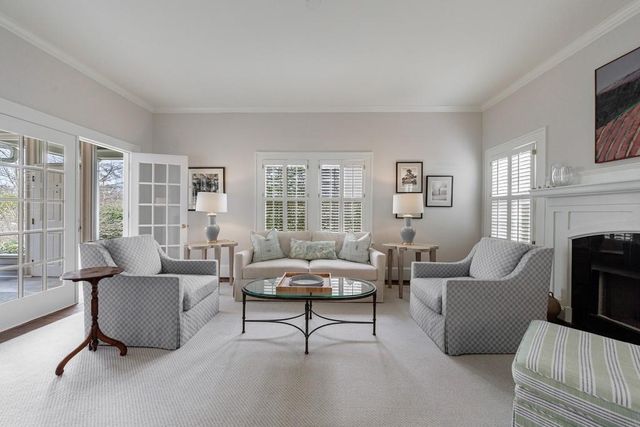 241 Lakeview NE Avenue, Atlanta, GA 30305