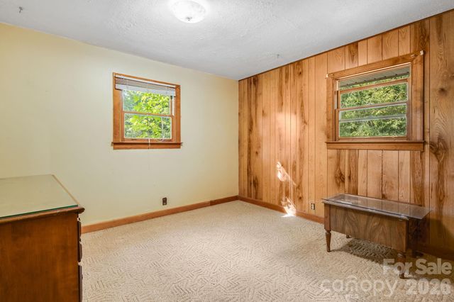 435 Upper Glady Fork Road, Candler, NC 28715