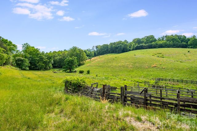 435 Upper Glady Fork Road, Candler, NC 28715