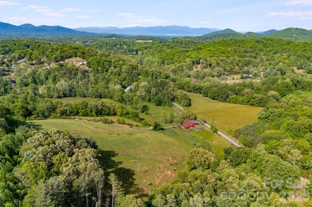 435 Upper Glady Fork Road, Candler, NC 28715