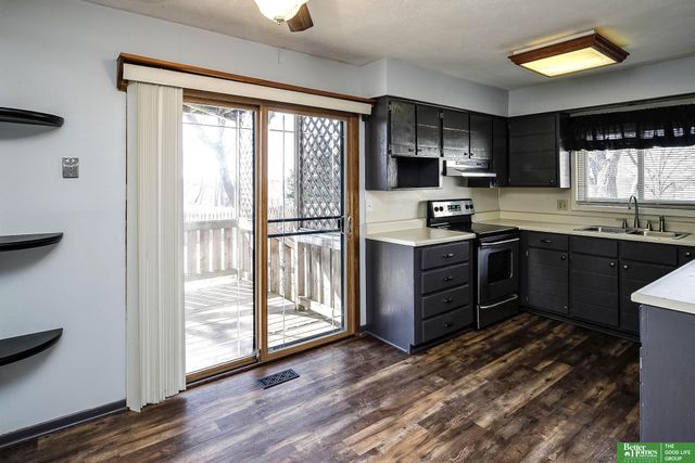 2334 N 113 Street, Omaha, NE 68164