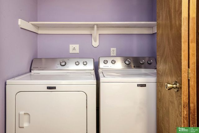 2334 N 113 Street, Omaha, NE 68164