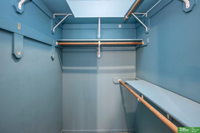 2334 N 113 Street, Omaha, NE 68164