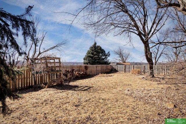 2334 N 113 Street, Omaha, NE 68164