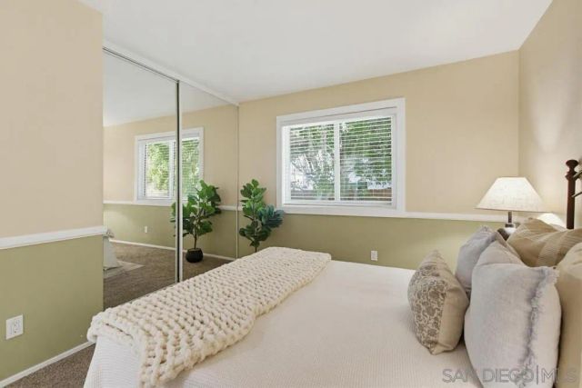 8272 Echo Dell Road, San Diego, CA 92119