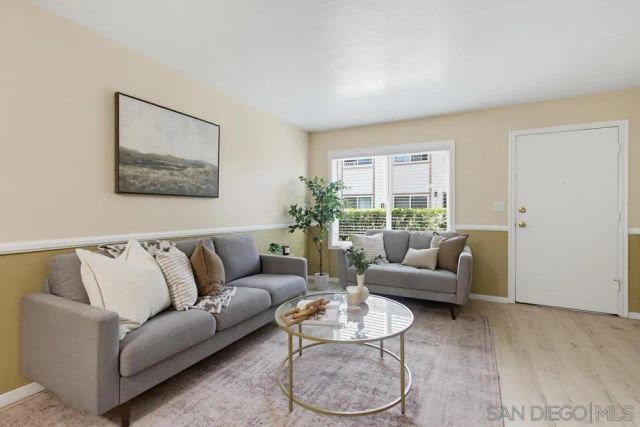 8272 Echo Dell Road, San Diego, CA 92119