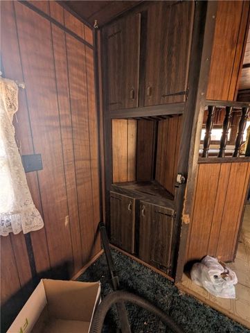 667 NC 2800, Marble Falls, AR 72648