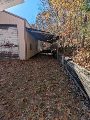 667 NC 2800, Marble Falls, AR 72648