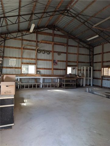 667 NC 2800, Marble Falls, AR 72648