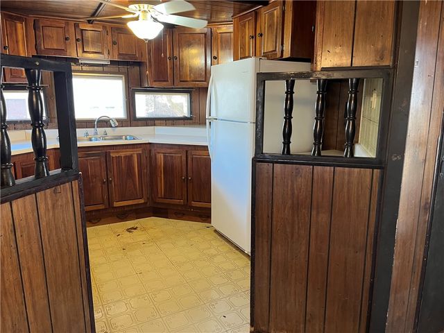 667 NC 2800, Marble Falls, AR 72648