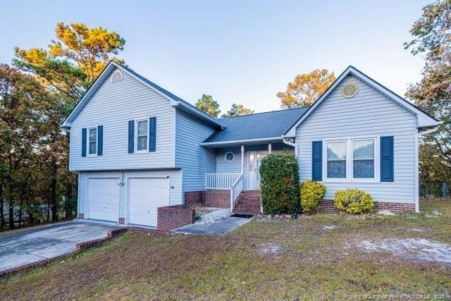 648 Lakeridge Drive, Cameron, NC 28326