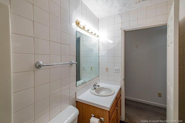 648 Lakeridge Drive, Cameron, NC 28326