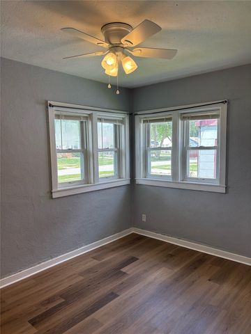 3529 53rd Street, Des Moines, IA 50310