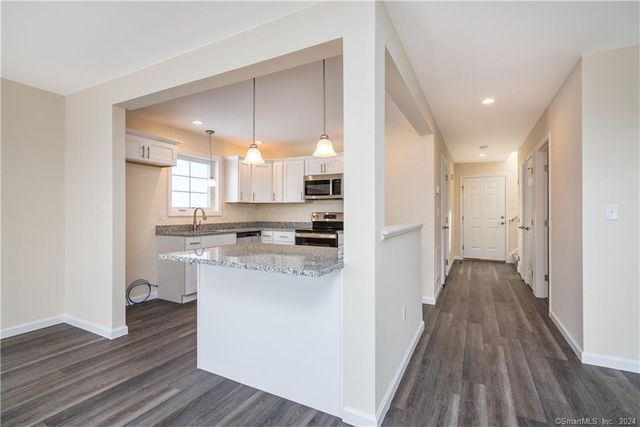 68 Belvedere (broadmoor) Drive, Tolland, CT 06084