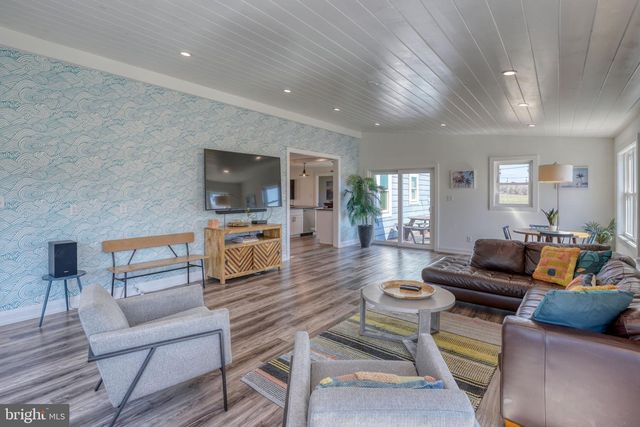 14787 COASTAL HWY, Milton, DE 19968