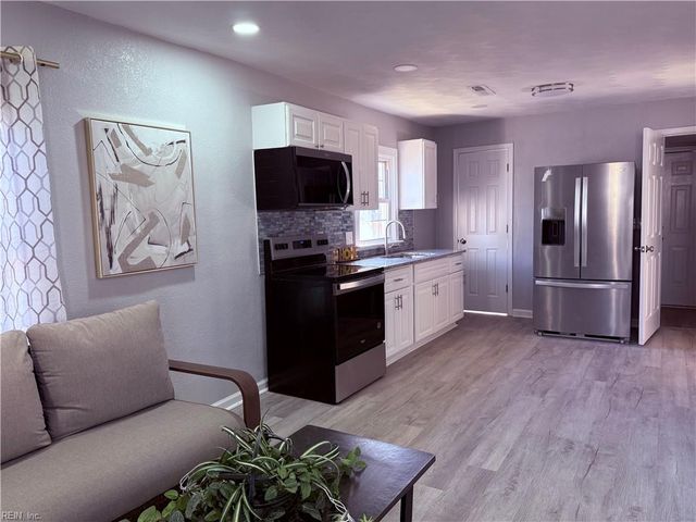 527 Kissimmee AVE, Suffolk, VA 23434