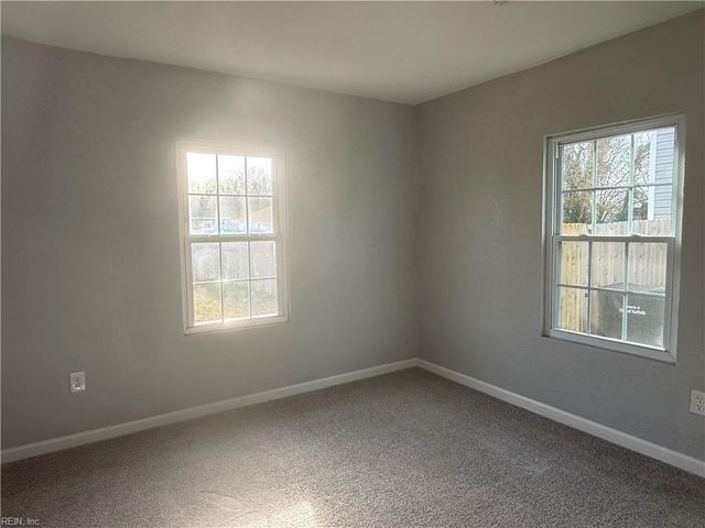 527 Kissimmee AVE, Suffolk, VA 23434