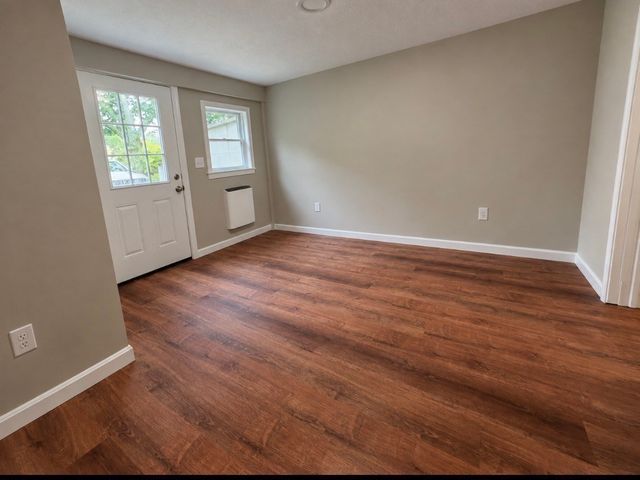103 Wickaboag Valley Rd, West Brookfield, MA 01585