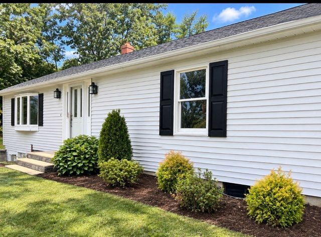 103 Wickaboag Valley Rd, West Brookfield, MA 01585