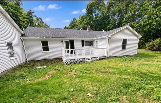 103 Wickaboag Valley Rd, West Brookfield, MA 01585