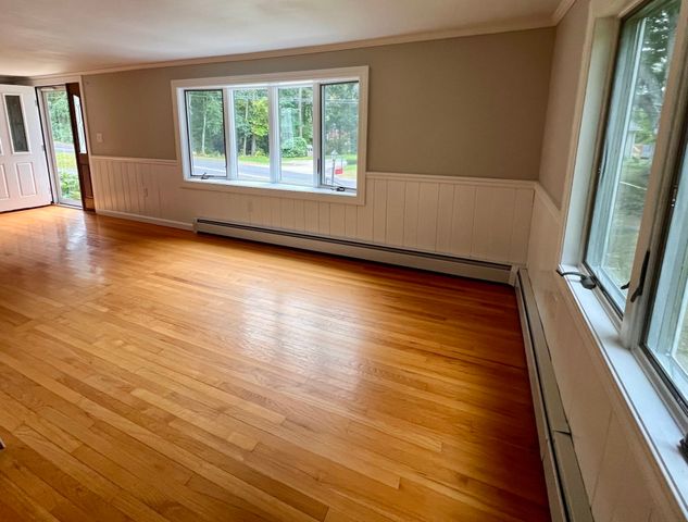 103 Wickaboag Valley Rd, West Brookfield, MA 01585