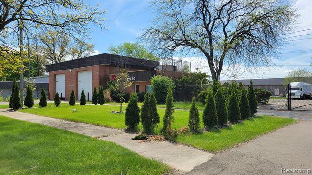 12750 S Huron River Drive, Romulus, MI 48174