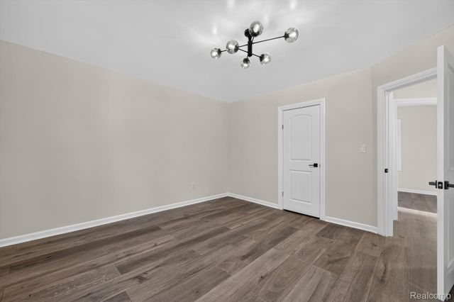 9330 Wildemere Street, Detroit, MI 48206