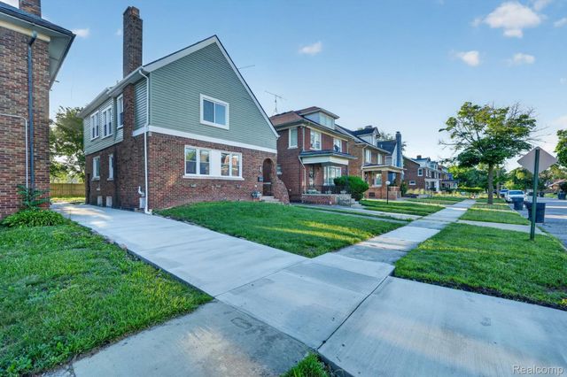 9330 Wildemere Street, Detroit, MI 48206