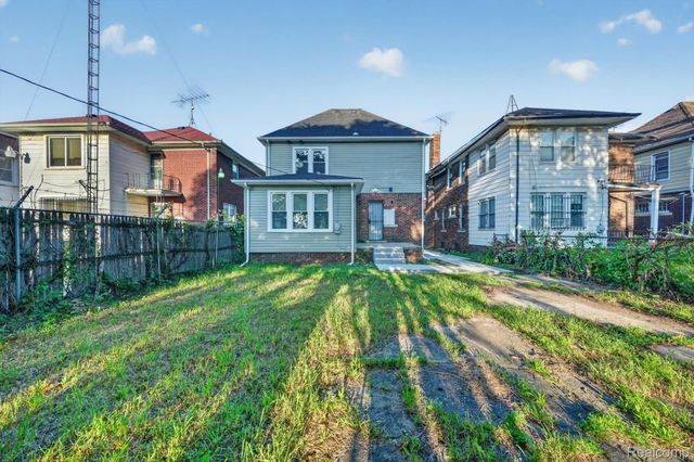 9330 Wildemere Street, Detroit, MI 48206