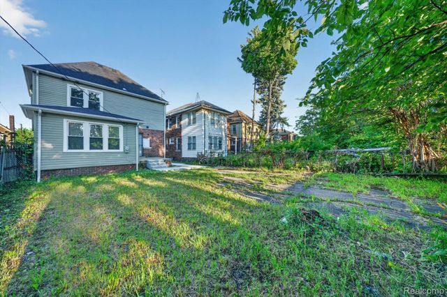 9330 Wildemere Street, Detroit, MI 48206