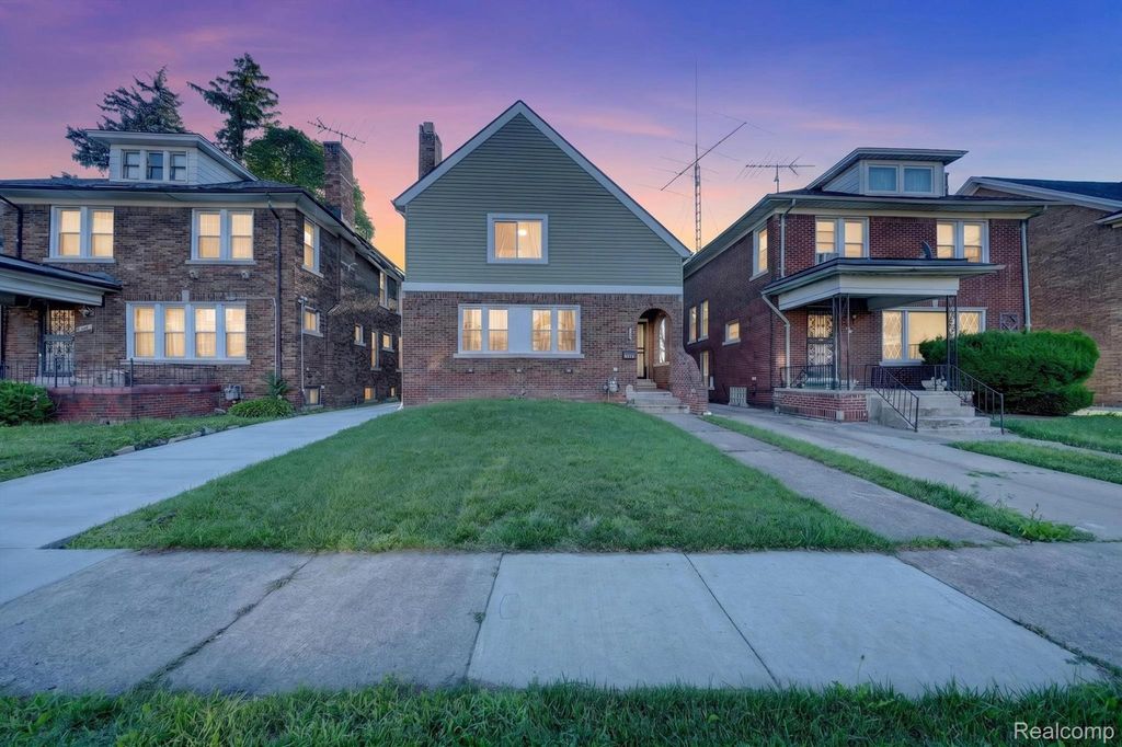 9330 Wildemere Street, Detroit, MI 48206