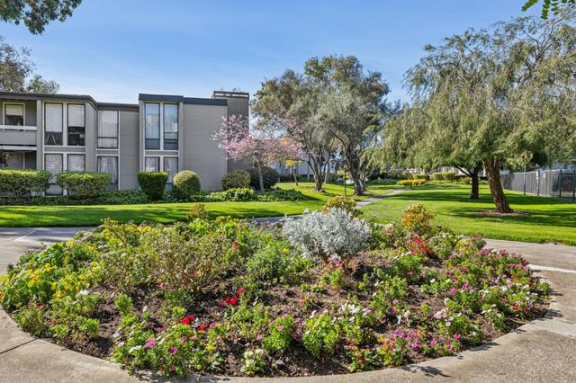 1061 Beach Park Boulevard 307, Foster City, CA 94404