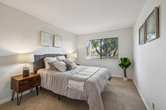 1061 Beach Park Boulevard 307, Foster City, CA 94404