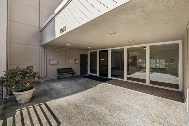 1061 Beach Park Boulevard 307, Foster City, CA 94404