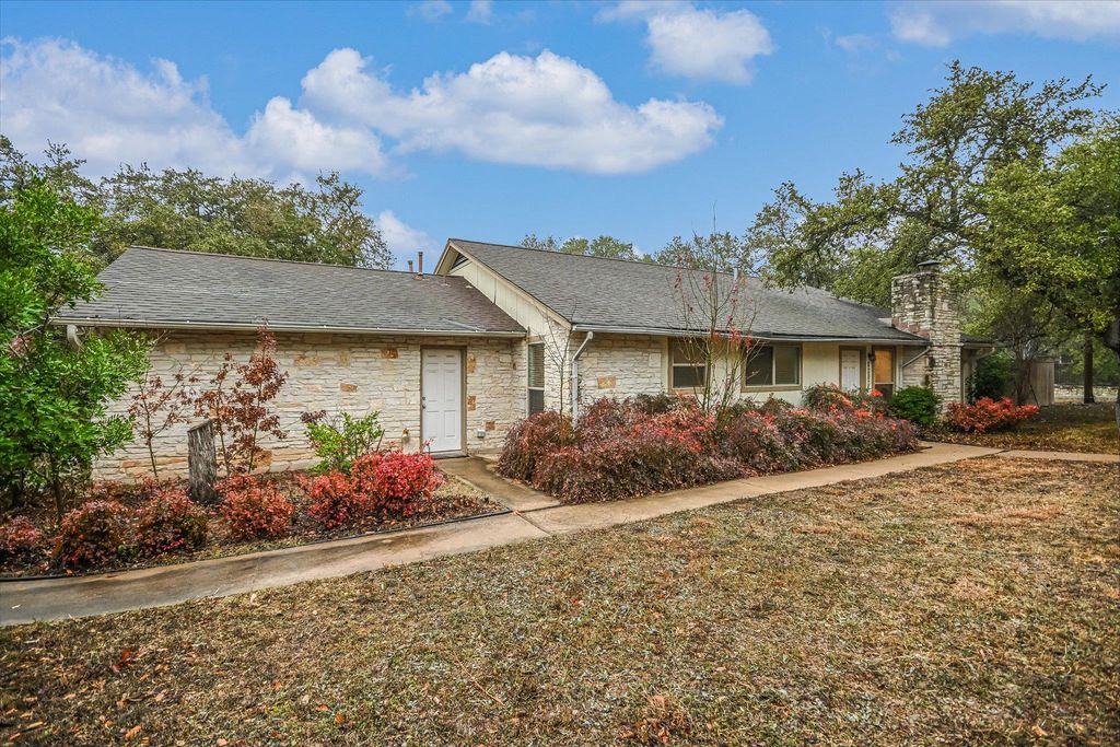 3207 Eanes CIR, Austin, TX 78746