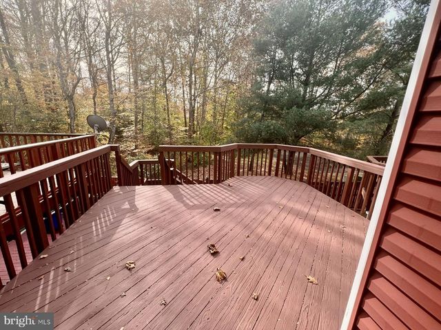 11570 HILL MEADE LN, Woodbridge, VA 22192