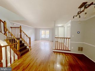 11570 HILL MEADE LN, Woodbridge, VA 22192