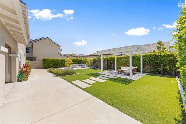 60 Harlow, Irvine, CA 92618
