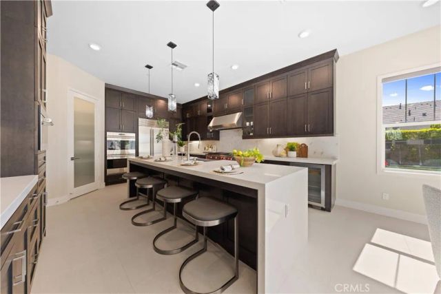 60 Harlow, Irvine, CA 92618