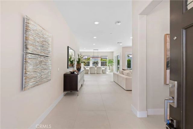 60 Harlow, Irvine, CA 92618