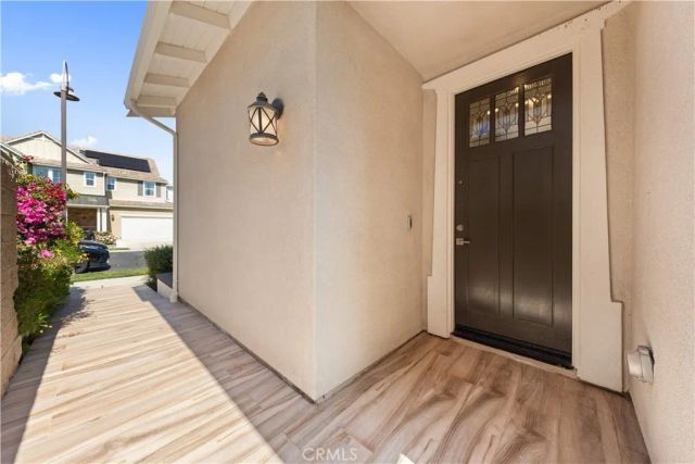 60 Harlow, Irvine, CA 92618