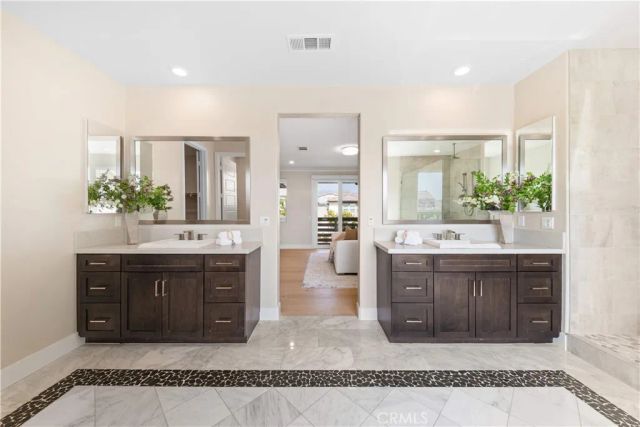 60 Harlow, Irvine, CA 92618